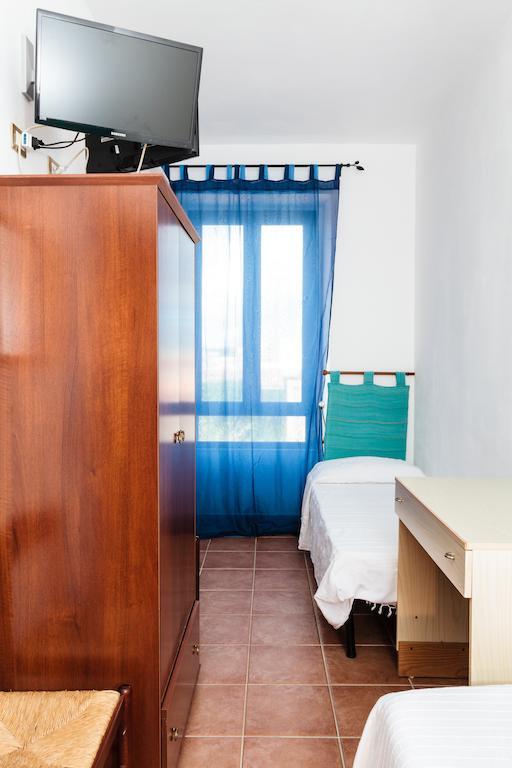 La Mezzanella Guesthouse Порто-Торрес Номер фото